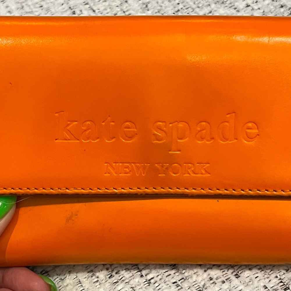 Kate Spade orange leather wallet - Picture 15 of 16